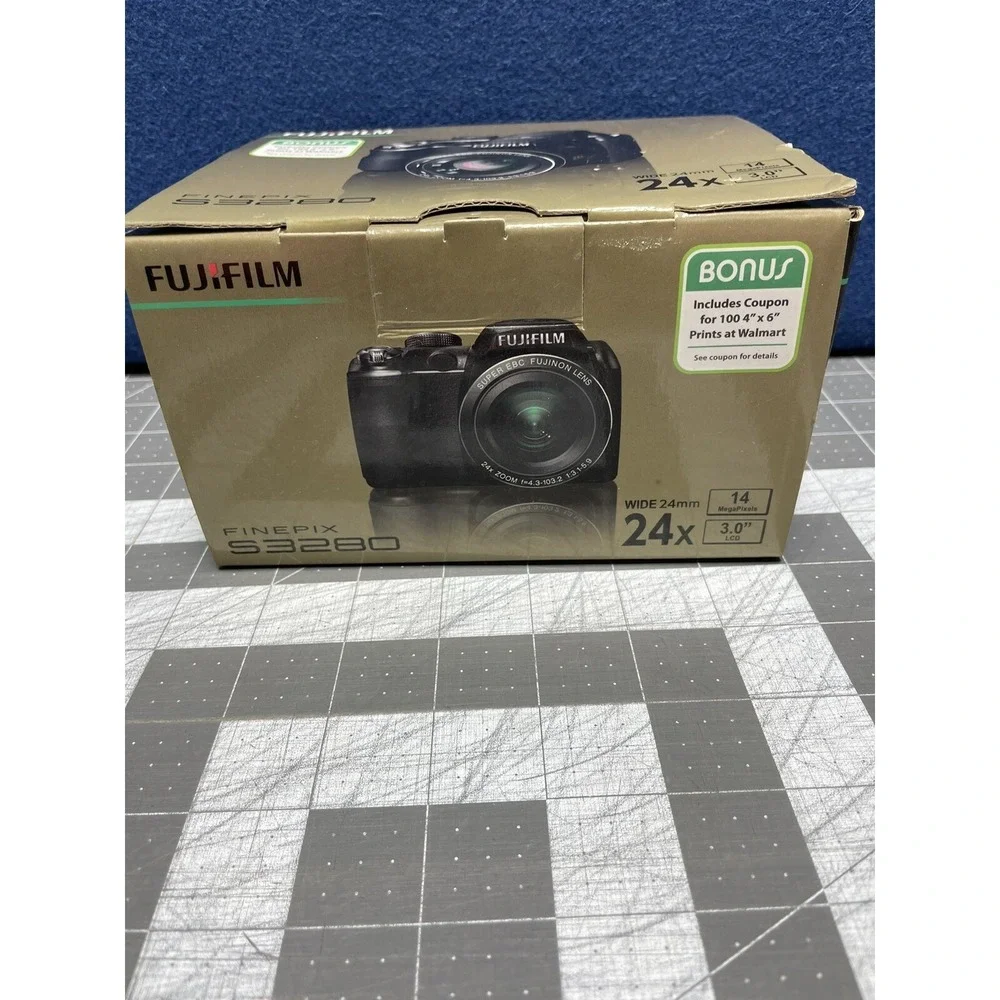 FUJIFILM FINEPIX S3280 Empty Box With USB/AV Combo Cord
